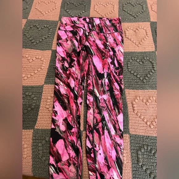 Lulu Lemon Wunder Train Legging - Picture 2 of 3